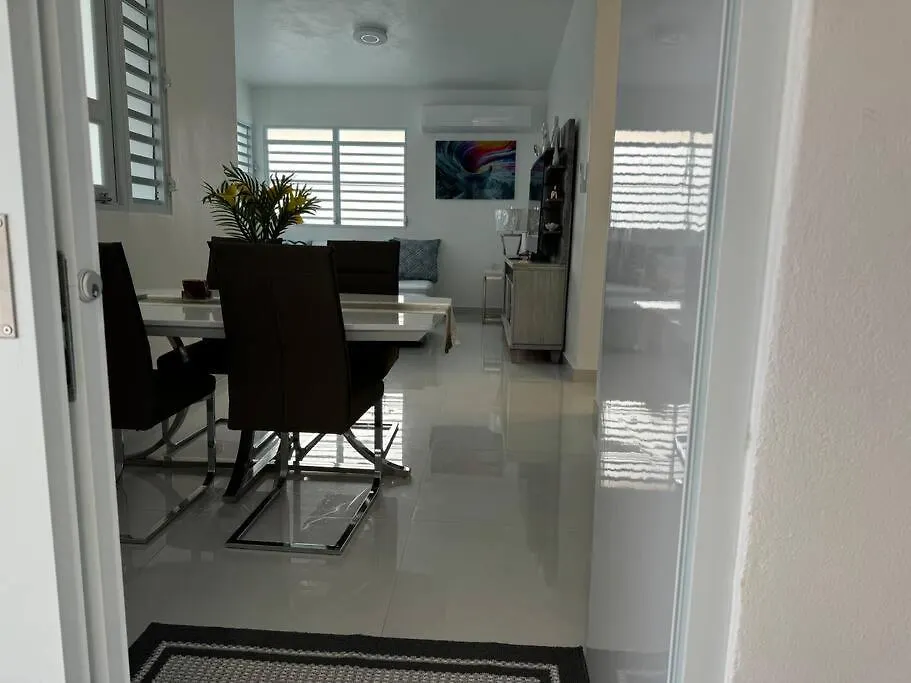 Casa Mi Luz Ilumina Tu Estancia Con Elegancia Y Confort En San Juan Nyaraló