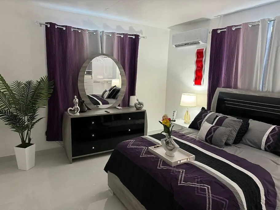 Casa Mi Luz Ilumina Tu Estancia Con Elegancia Y Confort En San Juan Nyaraló