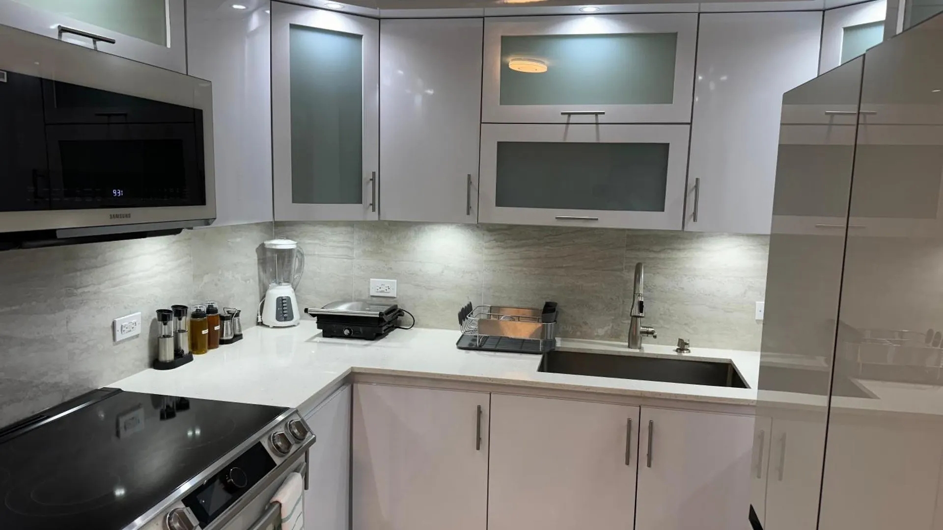 Casa Mi Luz Ilumina Tu Estancia Con Elegancia Y Confort En San Juan 0*,